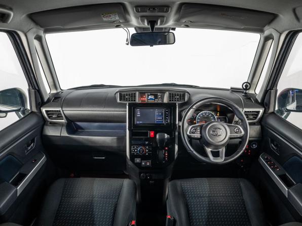 Toyota Roomy I Рестайлинг с пробегом 2022 года, цена 1 200 000 рублей, 47230 км, микровэн, Автокод Объявления