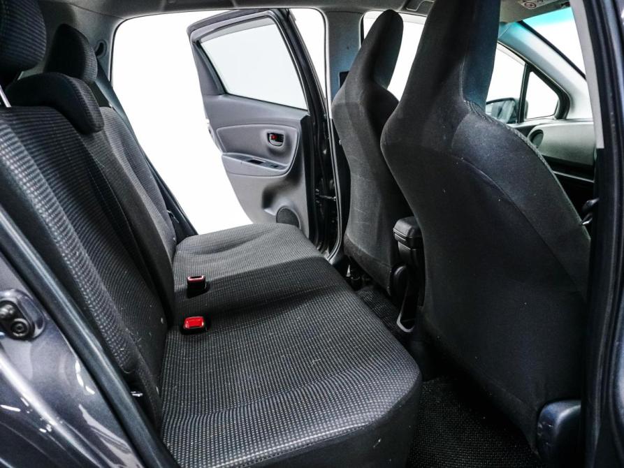 Toyota Vitz III (XP130) Рестайлинг Красноярск  - изображение 26