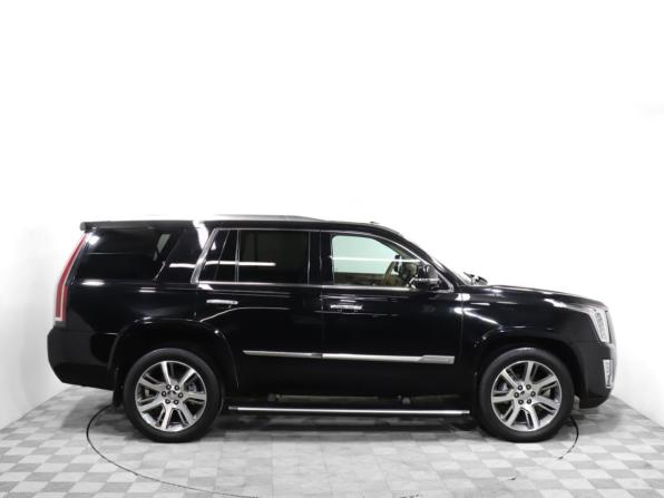 Cadillac Escalade IV с пробегом 2016 года, цена 3 690 000 рублей, 167884 км, внедорожник, Автокод Объявления