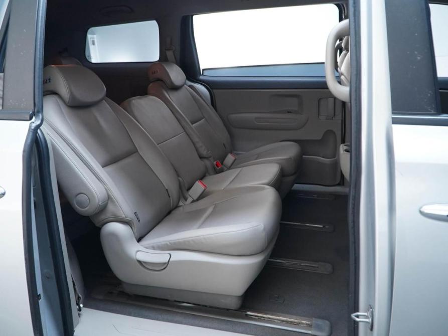 Kia Carnival III Москва  - изображение 7