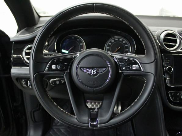 Bentley Bentayga I с пробегом 2017 года, цена 12 200 000 рублей, 29145 км, внедорожник, Автокод Объявления
