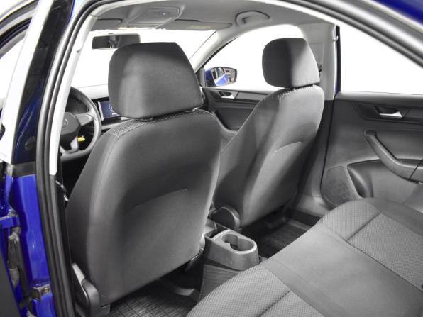 Volkswagen Polo VI с пробегом 2021 года, цена 1 619 200 рублей, 69972 км, лифтбек, Автокод Объявления