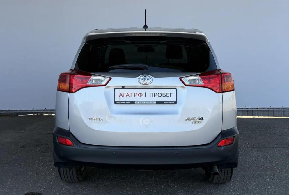 Toyota RAV4 IV (XA40) Киров  - изображение 7