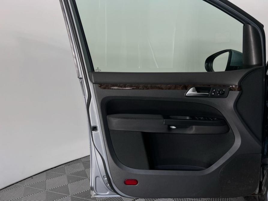 Volkswagen Touran I Рестайлинг Архангельск  - изображение 11