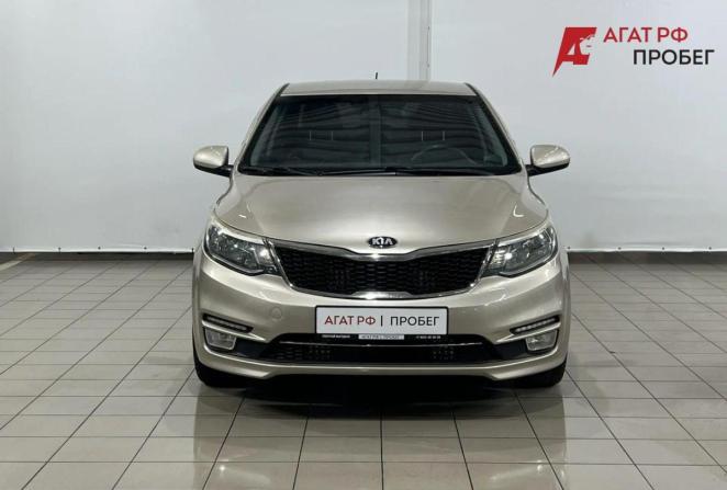 Kia Rio III Рестайлинг с пробегом 2015 года, цена 915 000 рублей, 110343 км, седан, Автокод Объявления
