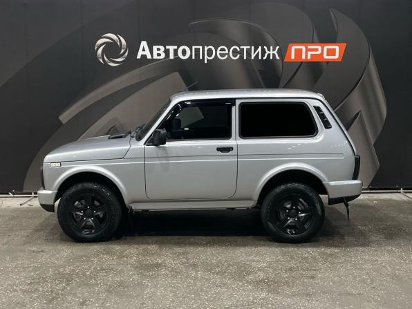 Lada (ВАЗ) Niva Legend I с пробегом 2025 года, цена 997 000 рублей, 5896 км, внедорожник, Автокод Объявления