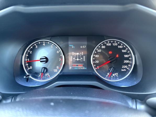 Toyota RAV4 V (XA50) с пробегом 2021 года, цена 2 990 000 рублей, 137630 км, внедорожник, Автокод Объявления