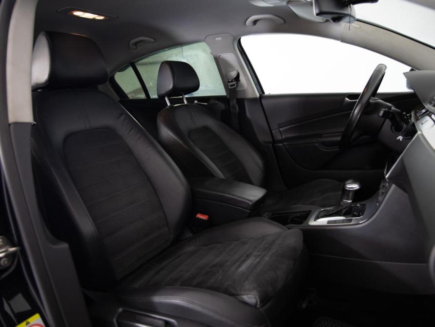 Volkswagen Passat B6 Санкт-Петербург  - изображение 11