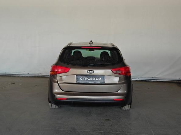 Kia Ceed II Рестайлинг с пробегом 2018 года, цена 1 080 000 рублей, 174000 км, универсал, Автокод Объявления