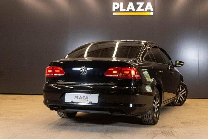Volkswagen Passat B7 с пробегом 2011 года, цена 899 000 рублей, 238460 км, седан, Автокод Объявления