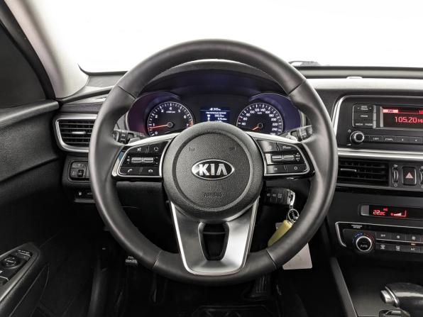 Kia Optima IV Рестайлинг с пробегом 2018 года, цена 1 590 000 рублей, 171095 км, седан, Автокод Объявления