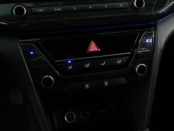 Hyundai Elantra VI (AD) с пробегом 2018 года, цена 1 499 077 рублей, 99241 км, седан, Автокод Объявления