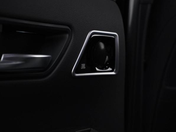 Toyota Land Cruiser 300 Series с пробегом 2022 года, цена 9 321 555 рублей, 54763 км, внедорожник, Автокод Объявления
