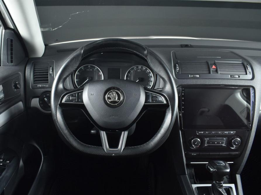 Skoda Octavia II (A5) Рестайлинг Кемерово  - изображение 8
