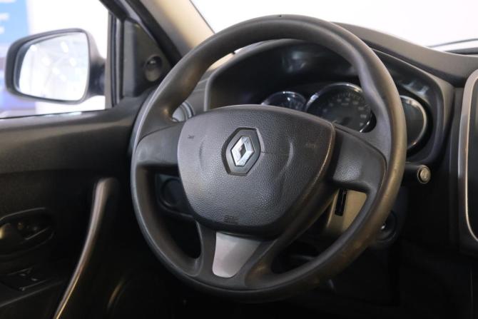 Renault Logan II с пробегом 2017 года, цена 489 000 рублей, 200130 км, седан, Автокод Объявления