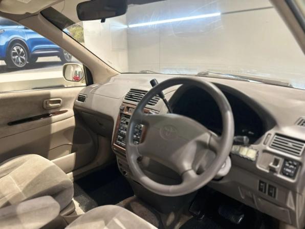 Toyota Ipsum I (M10) с пробегом 2001 года, цена 440 000 рублей, 362000 км, компактвэн, Автокод Объявления