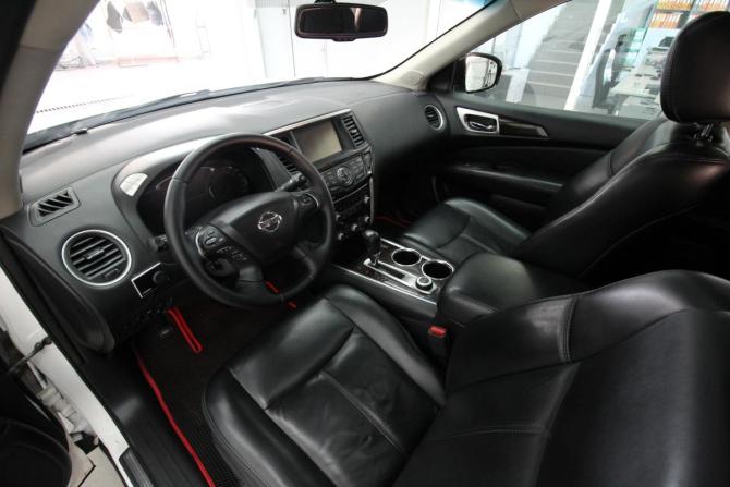 Nissan Pathfinder IV с пробегом 2015 года, цена 1 900 000 рублей, 162090 км, внедорожник, Автокод Объявления