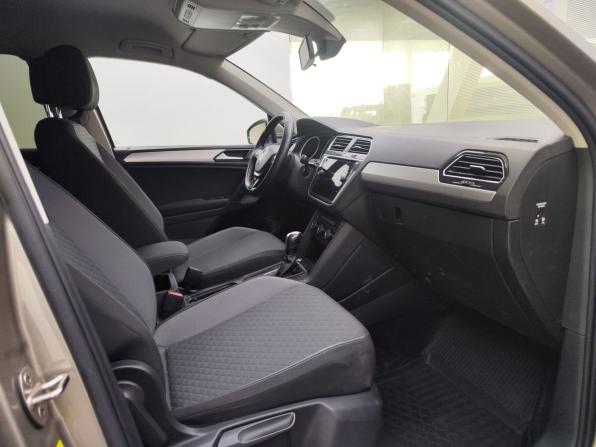 Volkswagen Tiguan II с пробегом 2019 года, цена 2 579 000 рублей, 112220 км, внедорожник, Автокод Объявления