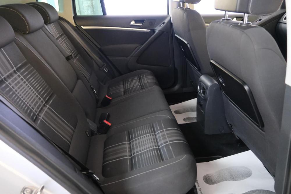 Volkswagen Tiguan I Рестайлинг Омск  - изображение 24