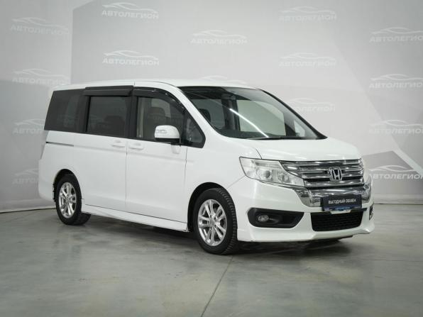 Honda Stepwgn IV Рестайлинг с пробегом 2013 года, цена 1 575 000 рублей, 287894 км, минивэн, Автокод Объявления