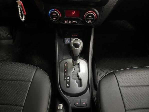 Kia Rio III с пробегом 2013 года, цена 764 900 рублей, 210746 км, хэтчбек, Автокод Объявления