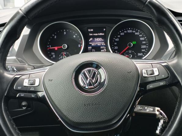 Volkswagen Tiguan II с пробегом 2018 года, цена 2 189 000 рублей, 209038 км, внедорожник, Автокод Объявления