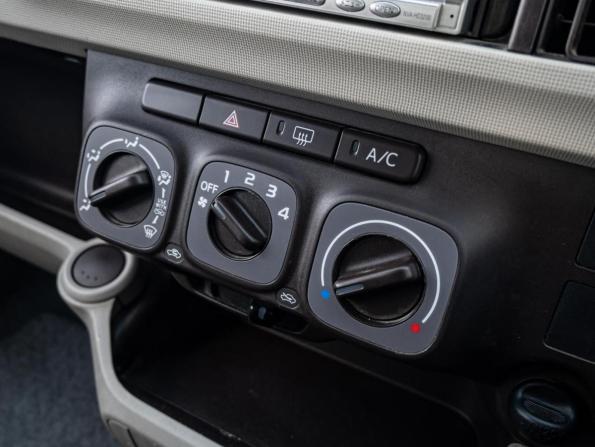 Toyota Passo II (C30) с пробегом 2012 года, цена 779 000 рублей, 70547 км, хэтчбек, Автокод Объявления