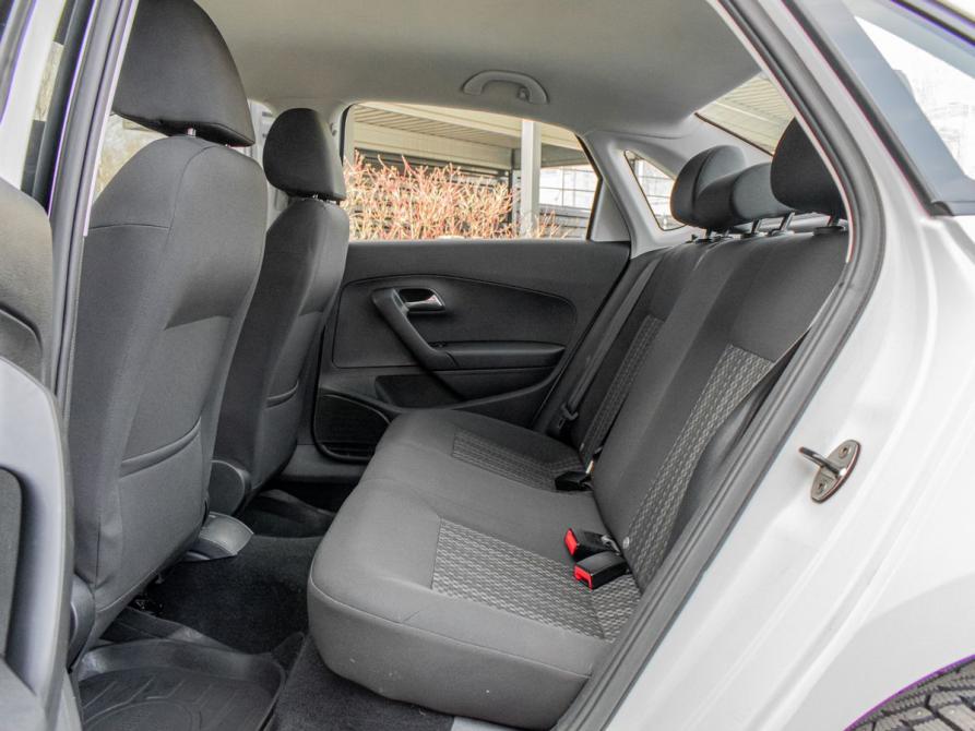 Volkswagen Polo V Рестайлинг Санкт-Петербург  - изображение 16