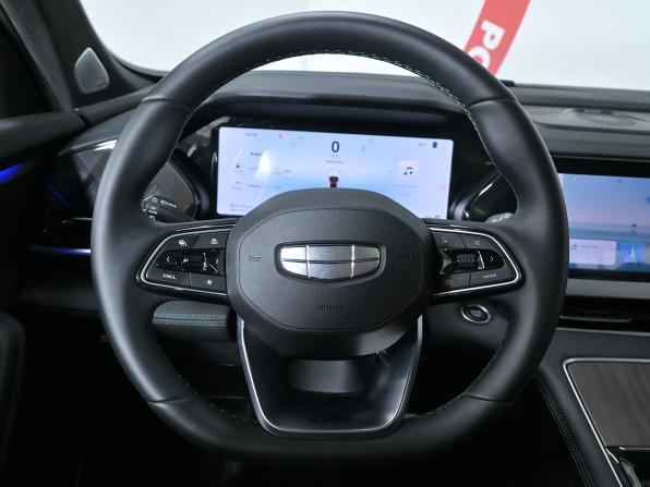 Geely Monjaro I Рестайлинг с пробегом 2025 года, цена 3 868 000 рублей, 2969 км, внедорожник, Автокод Объявления