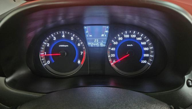 Hyundai Solaris I с пробегом 2013 года, цена 555 000 рублей, 244489 км, седан, Автокод Объявления