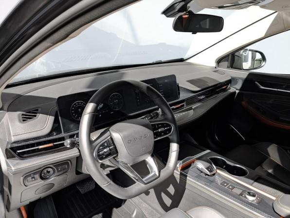 Omoda S5 с пробегом 2024 года, цена 1 800 000 рублей, 9180 км, седан, Автокод Объявления