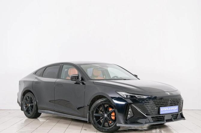 Changan UNI-V I с пробегом 2022 года, цена 2 239 000 рублей, 54000 км, лифтбек, Автокод Объявления