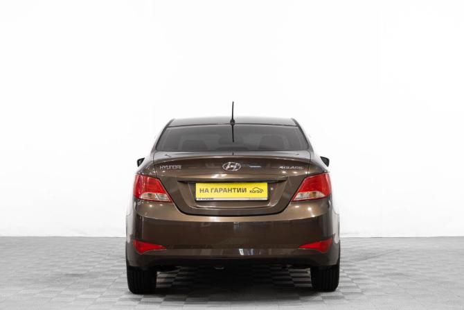 Hyundai Solaris I Рестайлинг с пробегом 2015 года, цена 1 239 000 рублей, 82700 км, седан, Автокод Объявления