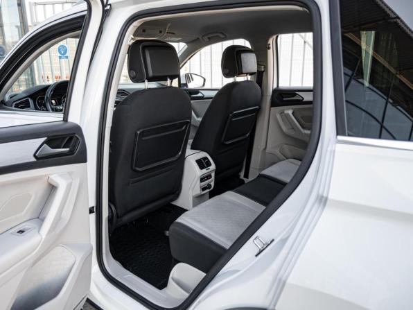 Volkswagen Tiguan II с пробегом 2017 года, цена 2 405 000 рублей, 174998 км, внедорожник, Автокод Объявления