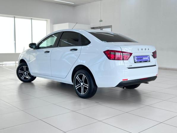 Lada (ВАЗ) Vesta I с пробегом 2018 года, цена 880 000 рублей, 121000 км, седан, Автокод Объявления