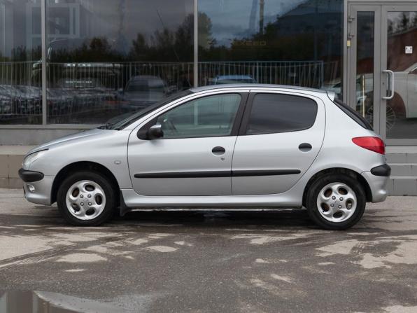 Peugeot 206 с пробегом 2002 года, цена 270 000 рублей, 99213 км, хэтчбек, Автокод Объявления