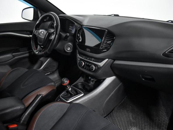 Lada (ВАЗ) Vesta I с пробегом 2017 года, цена 763 000 рублей, 93000 км, седан, Автокод Объявления