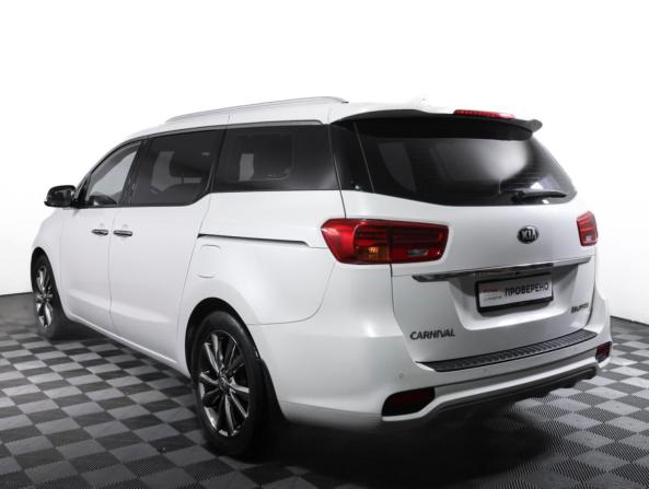 Kia Carnival III с пробегом 2018 года, цена 2 790 000 рублей, 117548 км, минивэн, Автокод Объявления