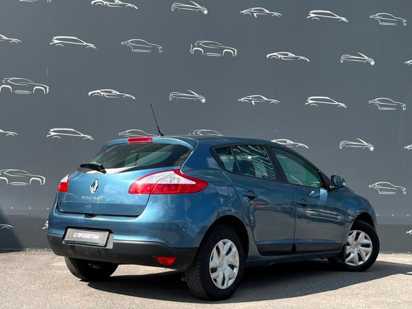 Renault Megane III Рестайлинг с пробегом 2014 года, цена 698 600 рублей, 215468 км, хэтчбек, Автокод Объявления