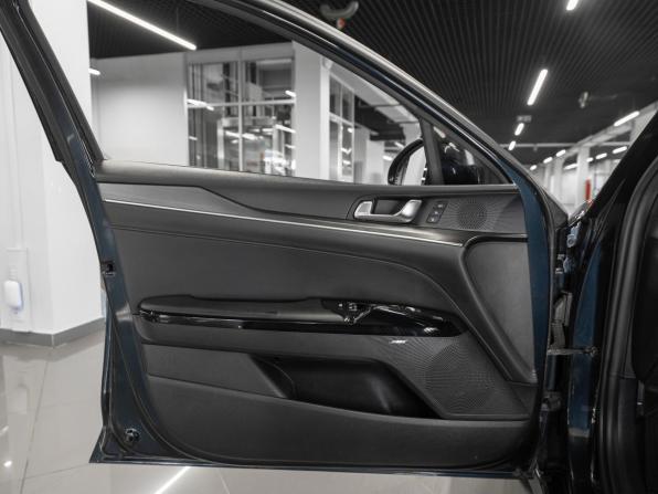 Kia K5 III с пробегом 2021 года, цена 2 490 000 рублей, 157246 км, седан, Автокод Объявления