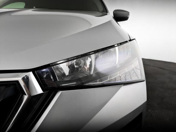 Skoda Rapid II с пробегом 2021 года, цена 1 565 000 рублей, 72302 км, лифтбек, Автокод Объявления