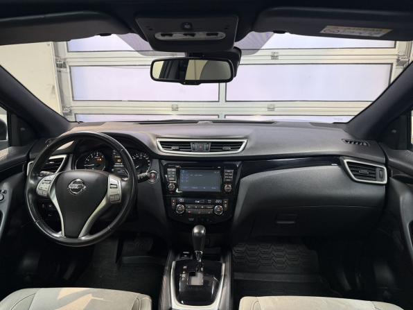 Nissan Qashqai II с пробегом 2014 года, цена 1 699 000 рублей, 100354 км, внедорожник, Автокод Объявления
