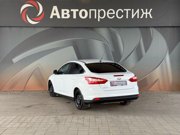 Ford Focus III с пробегом 2012 года, цена 780 000 рублей, 240000 км, седан, Автокод Объявления