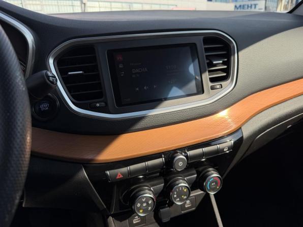 Lada (ВАЗ) Vesta I Рестайлинг (NG) с пробегом 2023 года, цена 1 300 000 рублей, 44986 км, седан, Автокод Объявления
