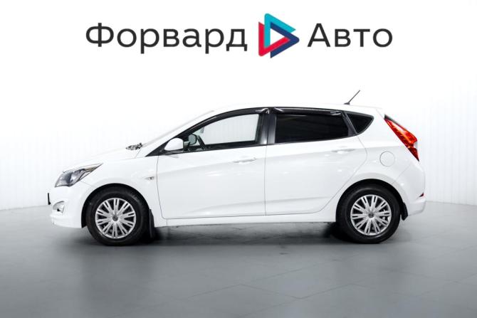 Hyundai Solaris I Рестайлинг с пробегом 2015 года, цена 849 000 рублей, 110446 км, хэтчбек, Автокод Объявления