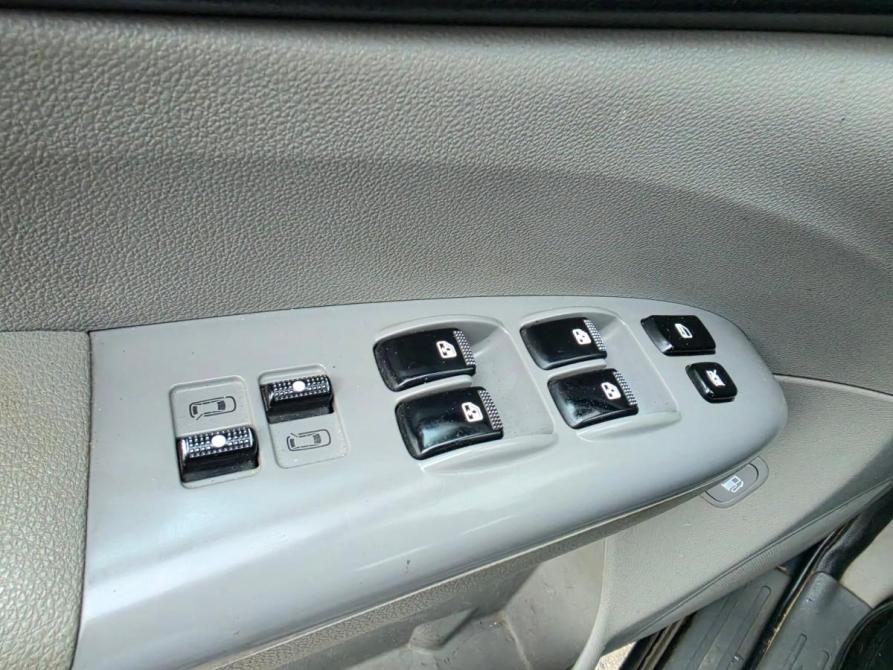 Kia Carnival II Москва  - изображение 16