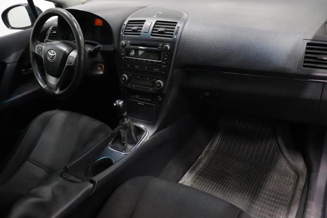 Toyota Avensis III с пробегом 2009 года, цена 767 000 рублей, 426817 км, седан, Автокод Объявления