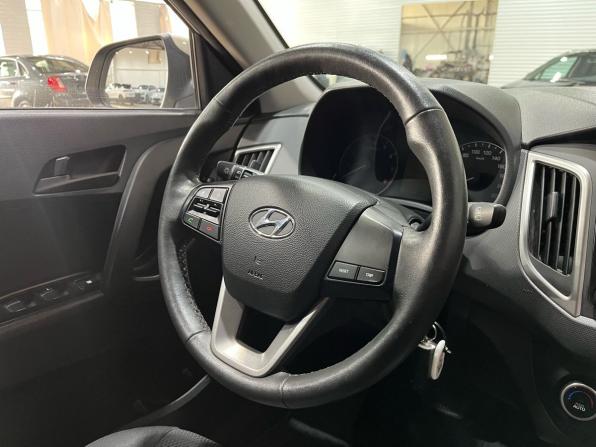 Hyundai Creta I с пробегом 2018 года, цена 1 570 000 рублей, 94800 км, внедорожник, Автокод Объявления