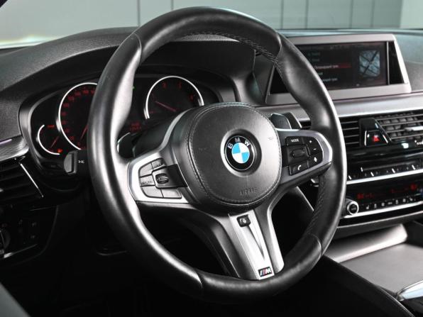 BMW 5 серии VII (G30/G31/G38) с пробегом 2019 года, цена 3 600 000 рублей, 127853 км, седан, Автокод Объявления