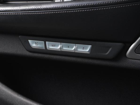 BMW 7 серии VI (G11/G12) с пробегом 2017 года, цена 4 309 000 рублей, 129081 км, седан, Автокод Объявления